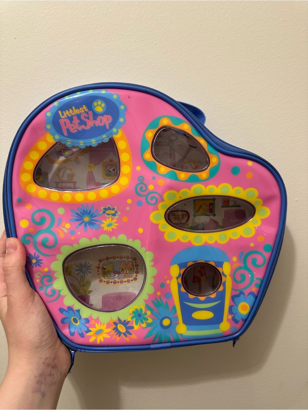 Littlest Pet Shop LPS Vinyl Zipper Travel Case